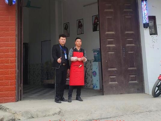 麗竹感恩小分隊(duì)上門送禮，禮物你收到了嗎