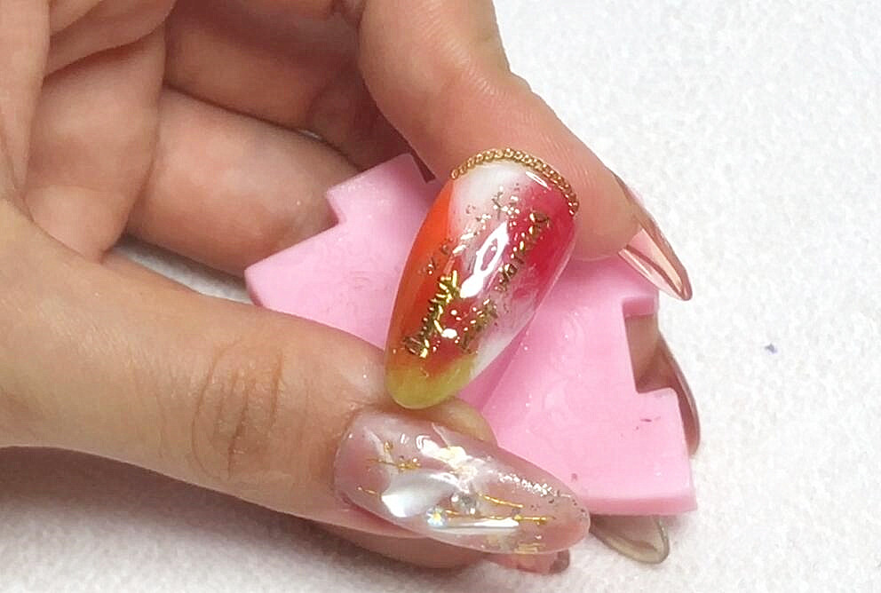 1586750868730735.jpg 20200325色塊撞色拼接美甲.jpg