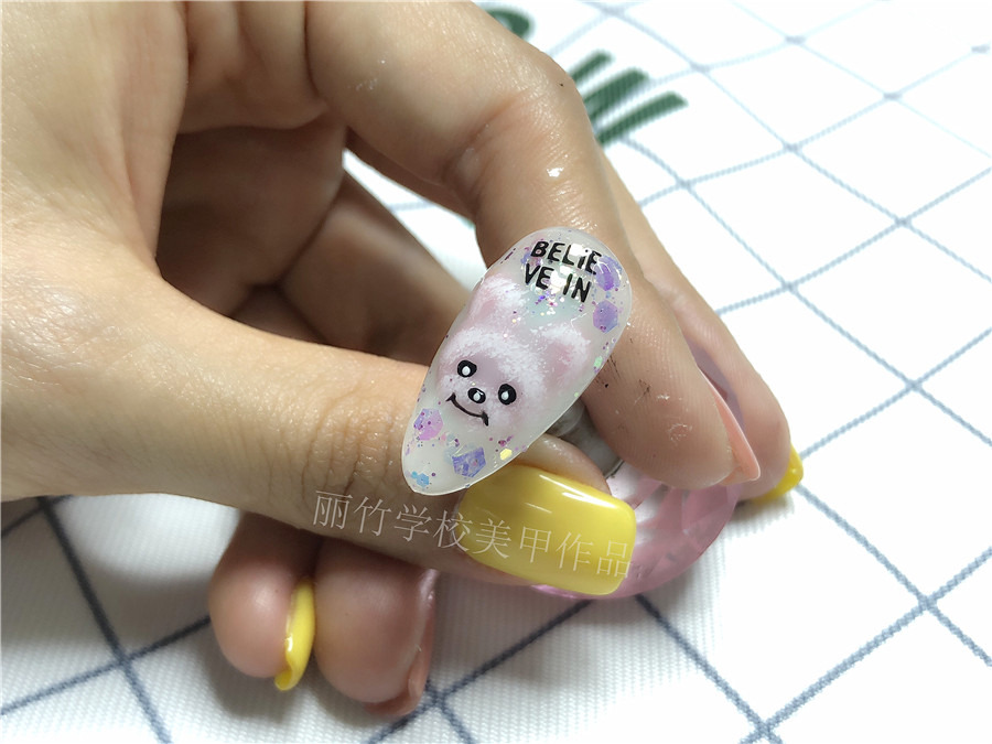20200420可愛(ài)熊美甲款式.jpg