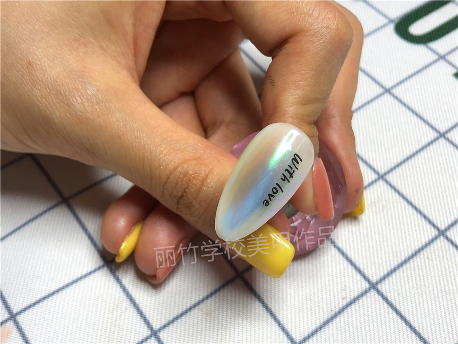 1592808502484094.jpg 20200423 仙女粉搭配款美甲.jpg