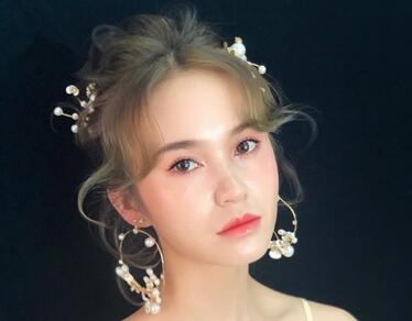 南寧化妝課堂：無痕氣質(zhì)妝容，無妝勝有妝