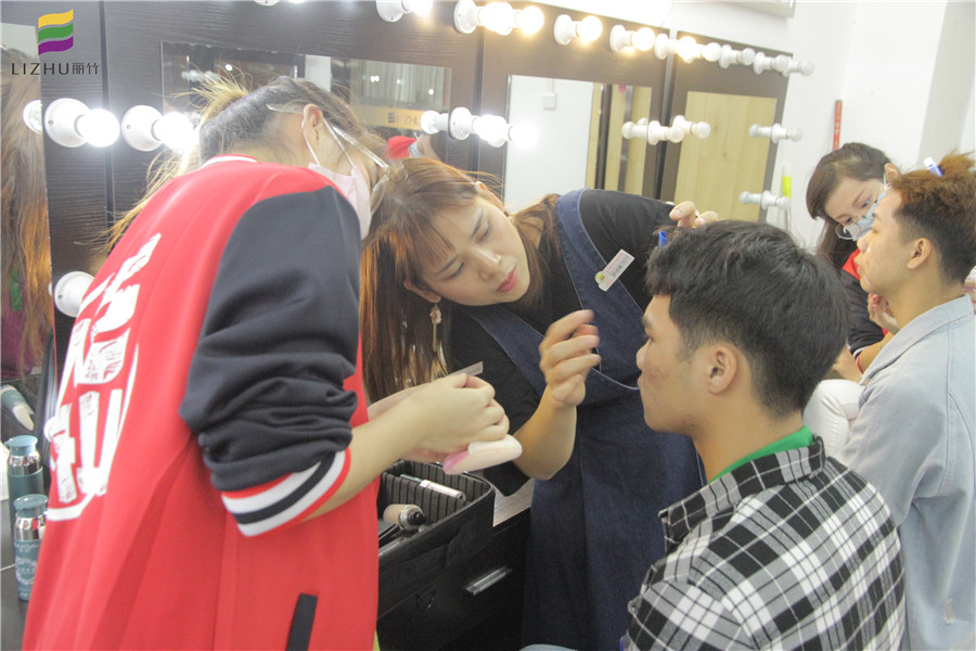 1595043916380629.png 圖片1.png