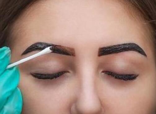 紋繡技巧：眉毛發(fā)紅發(fā)藍怎么辦