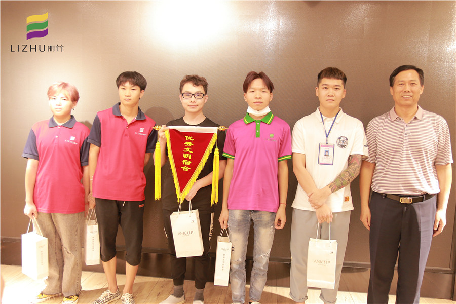 麗竹學(xué)?！拔拿魉奚帷痹u(píng)比活動(dòng)結(jié)束