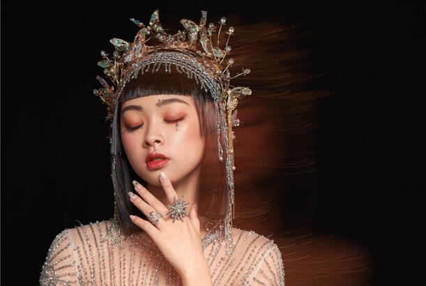 奢華復(fù)古造型，詮釋南寧學(xué)化妝哪家專業(yè)