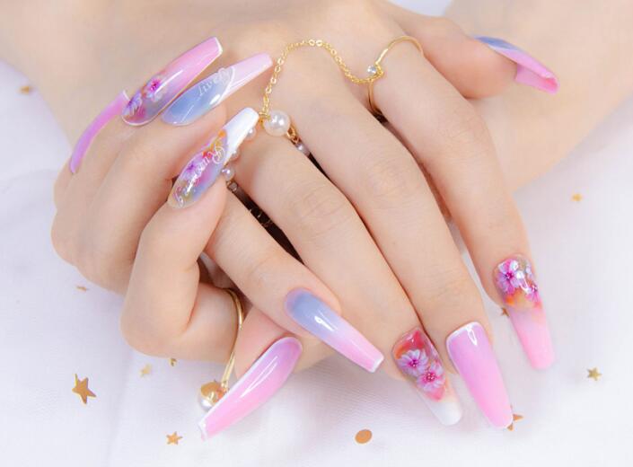 小雛菊美甲，南寧美甲學校排行榜推薦