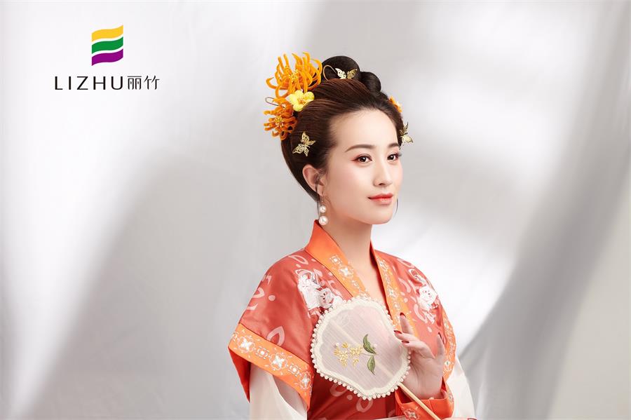 古代漢服妝容，展示南寧化妝學(xué)校專業(yè)性