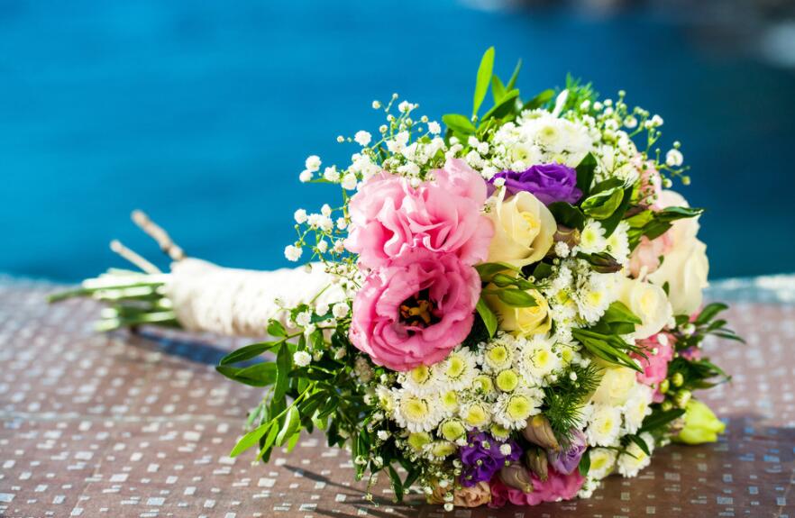  插花過程中簡(jiǎn)單實(shí)用的小技巧，南寧花藝培訓(xùn)班大放送