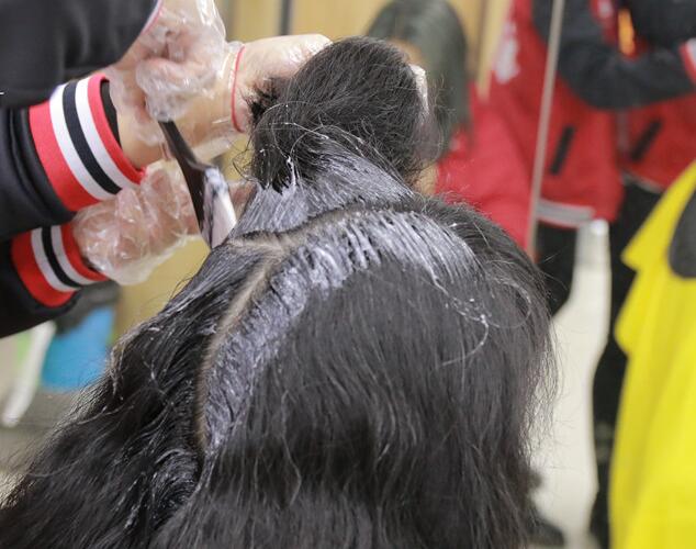 染發(fā)后如何保持發(fā)色持久？南寧學(xué)美發(fā)的學(xué)校幫你支招