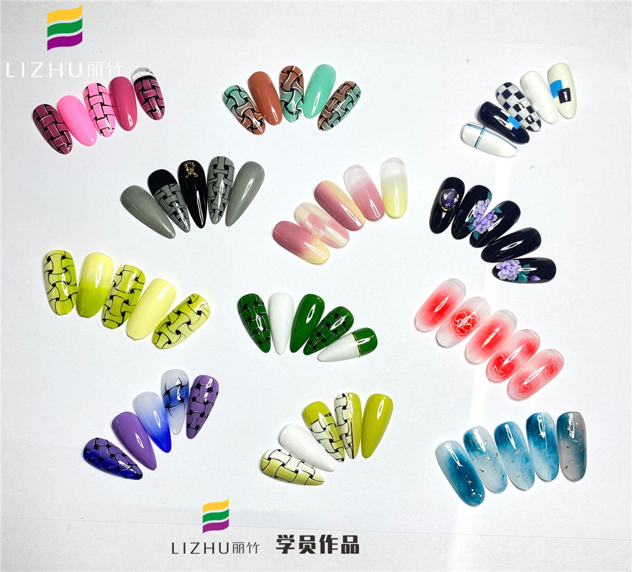 廣西美甲培訓(xùn)班：線條格紋美甲、日式暈染美甲