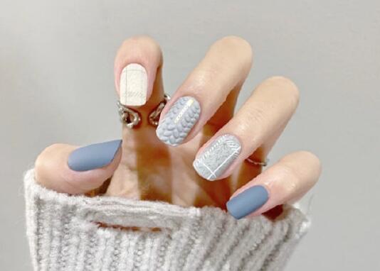 秋冬顯白美甲推薦，告訴你南寧學(xué)美甲哪家好