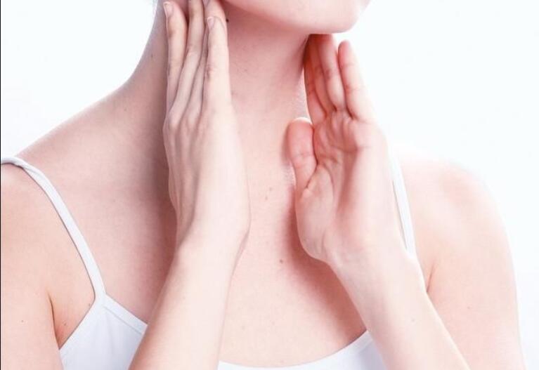 頸部怎么保養(yǎng)？南寧美容培訓(xùn)中心給你教程