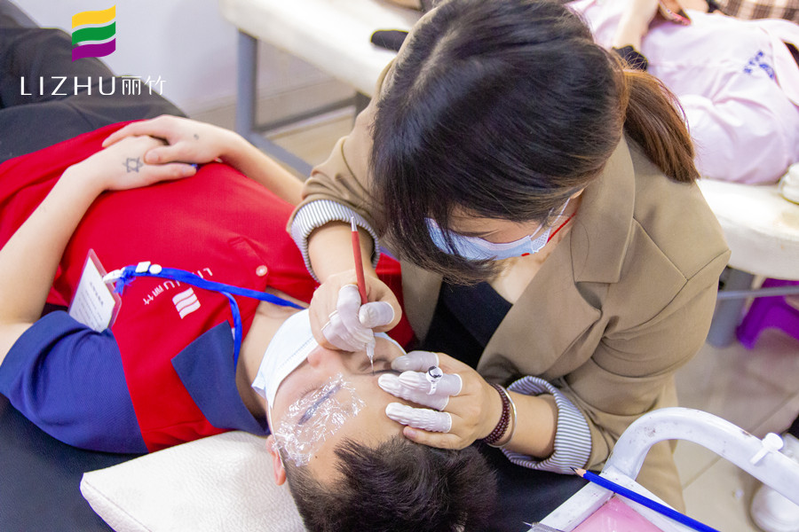 紋繡趣味知識：紋繡師五大派系，你屬于哪一個