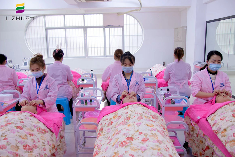 面部按摩的禁忌 | 南寧美容面部教學內(nèi)容