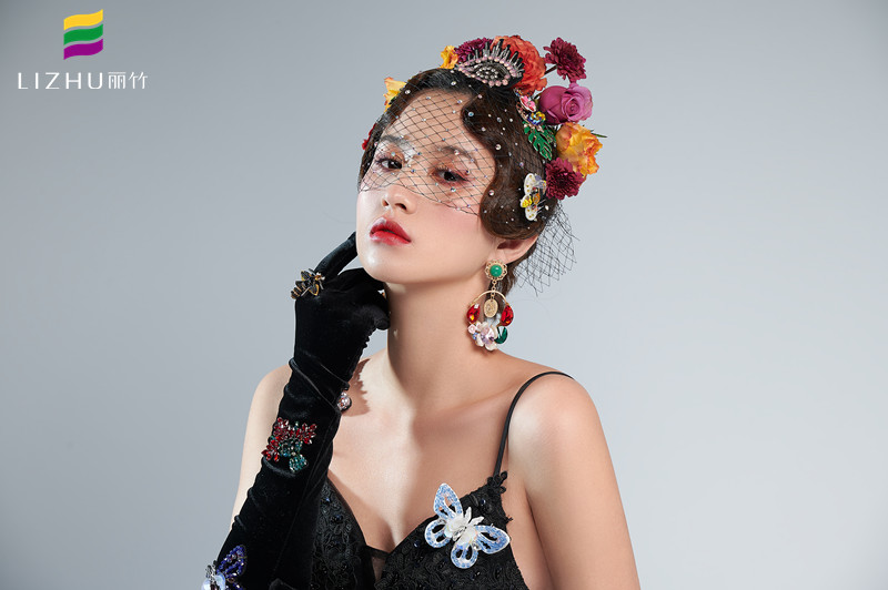 輕奢復古女王造型（下）| 廣西專業(yè)彩妝學校作品