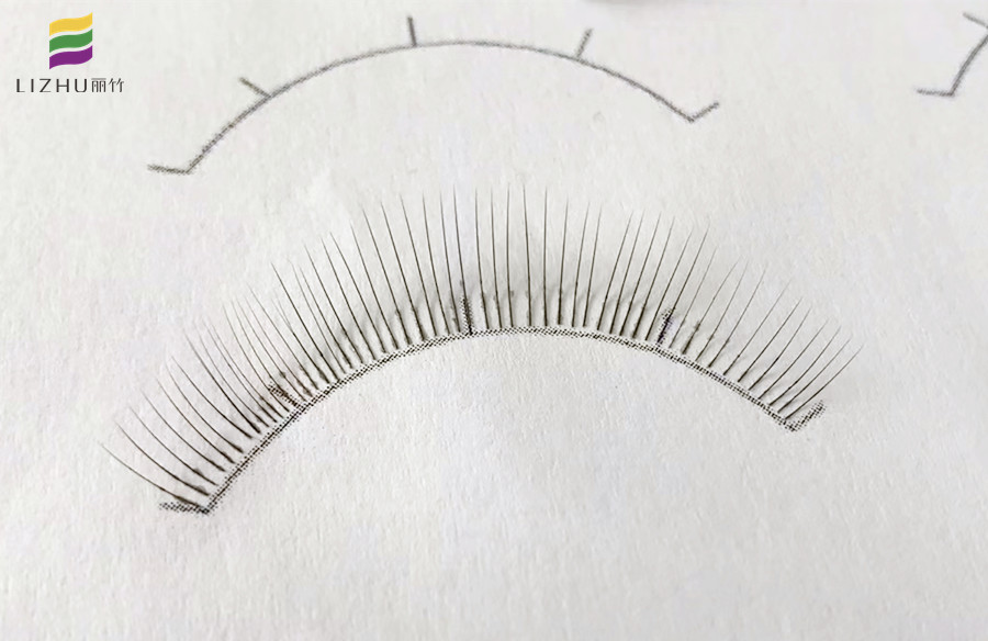 美睫練習(xí)方法多樣化，南寧美睫紋繡學(xué)校為你推薦