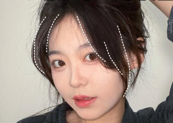 圓臉妹紙必學(xué)的八字劉海教程，南寧美發(fā)培訓(xùn)機(jī)構(gòu)分享