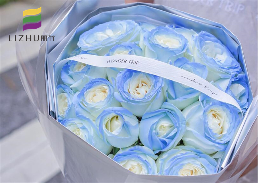 圓形花束的特點(diǎn)，歡迎到廣西插花培訓(xùn)學(xué)校學(xué)習(xí)