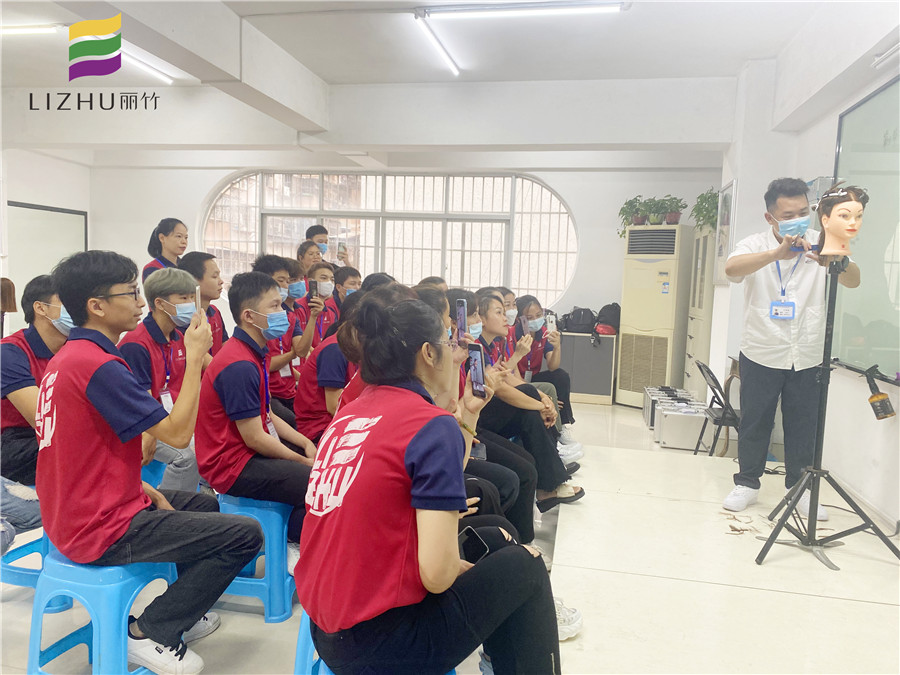 斜前和斜后發(fā)型分區(qū)線知識，南寧剪發(fā)學校分享