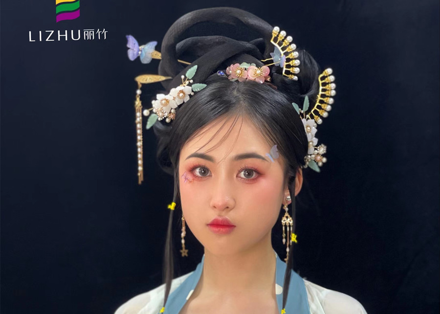 古代漢服造型，展現(xiàn)南寧有實力的彩妝學(xué)校