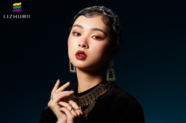 時尚輕復古造型