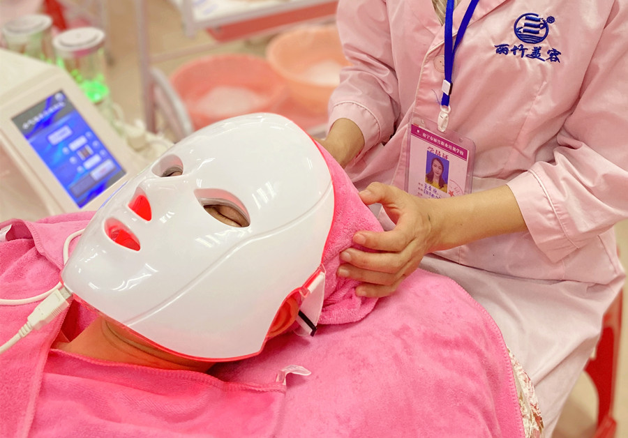 學(xué)美容儀器的基礎(chǔ)：小氣泡多久做一次？