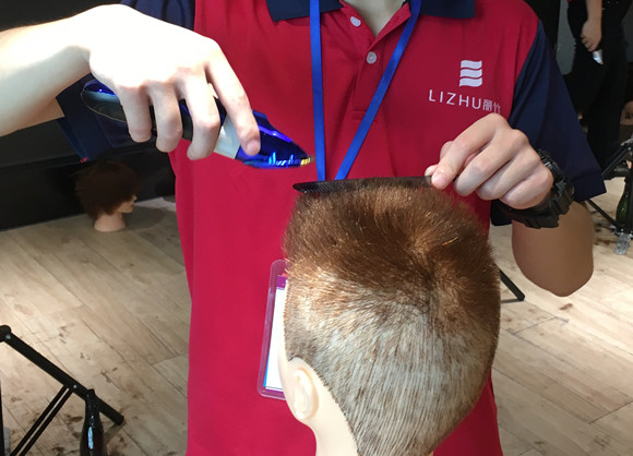 理平頭的技巧，廣西理發(fā)實(shí)訓(xùn)分享