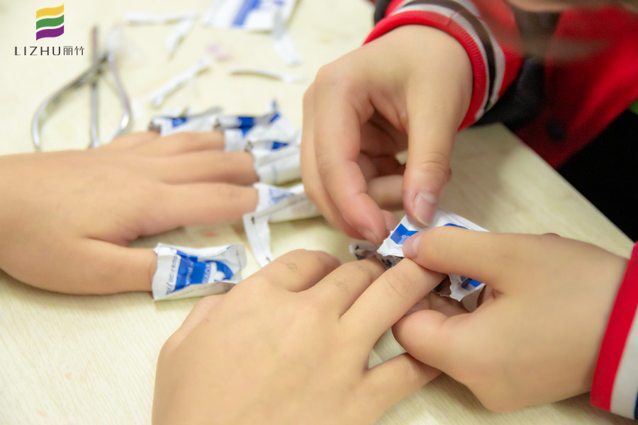 南寧市美甲培訓學校必學的美甲基礎技能