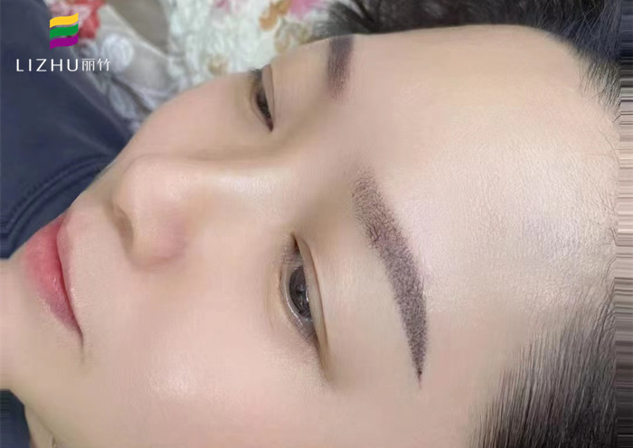 一年內(nèi)可以紋幾次眉毛？廣西南寧紋繡學(xué)校解答