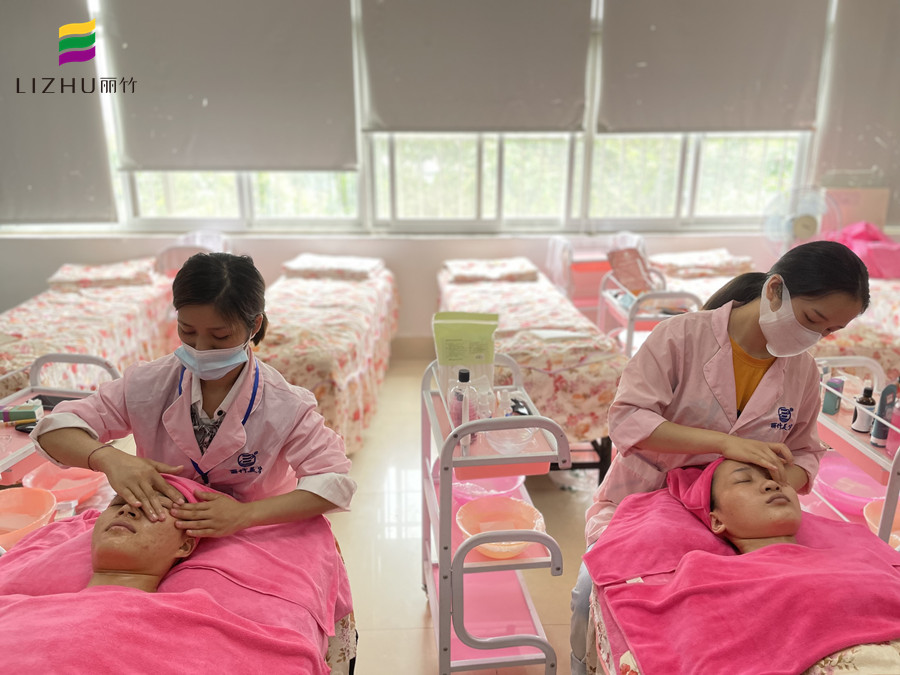 皮膚反復過 敏如何護理？廣西皮膚管理課程