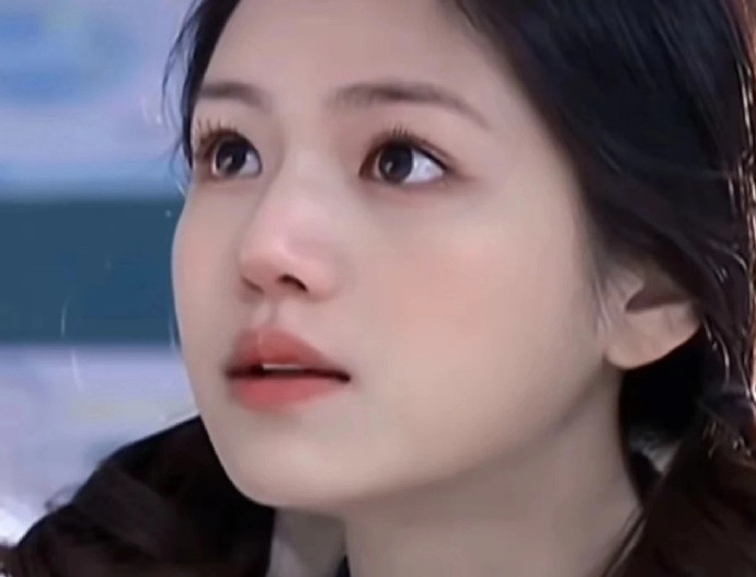 消腫減齡眼妝，廣西化妝基礎(chǔ)班教程