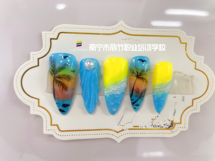 海洋風(fēng)美甲，南寧美甲學(xué)校畢業(yè)班作品