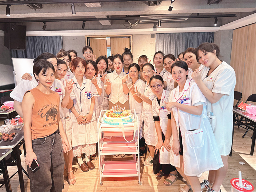 ?畢業(yè)座談會 | 麗竹學校美容專業(yè)憶往昔，聊未來