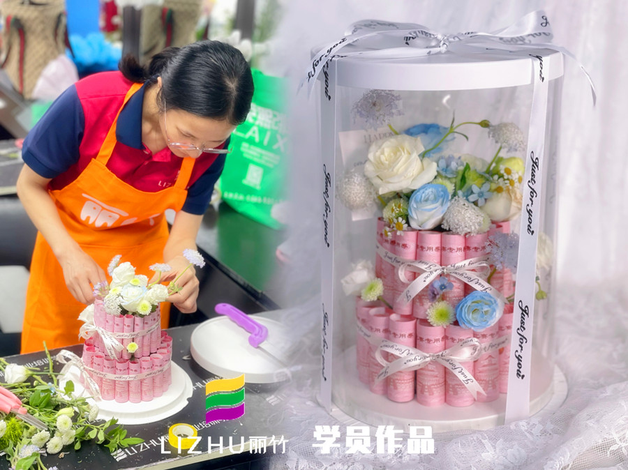 蛋糕花盒制作，南寧花藝學(xué)校課堂實訓(xùn)