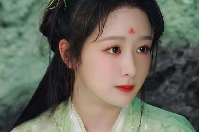 小夭《長相思》妝容教程，南寧化妝培訓明星仿妝