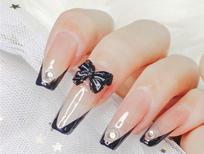 法式腮紅美甲&蝴蝶結(jié)法式美甲，南寧美甲學(xué)徒必學(xué)款式