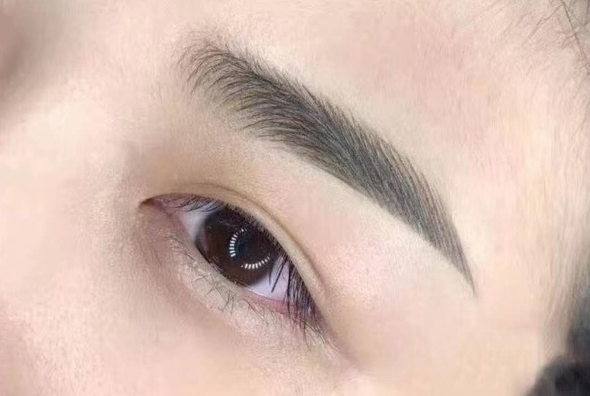 廣西學(xué)紋眉：紋眉哪種好看自然？