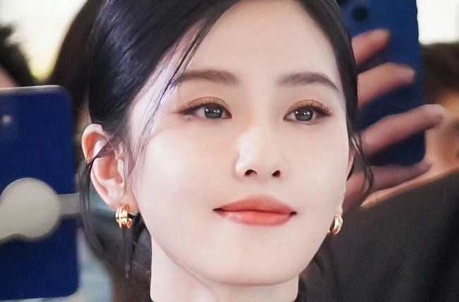 劉詩詩黑天鵝日常淡妝，廣西化妝彩妝專業(yè)分享