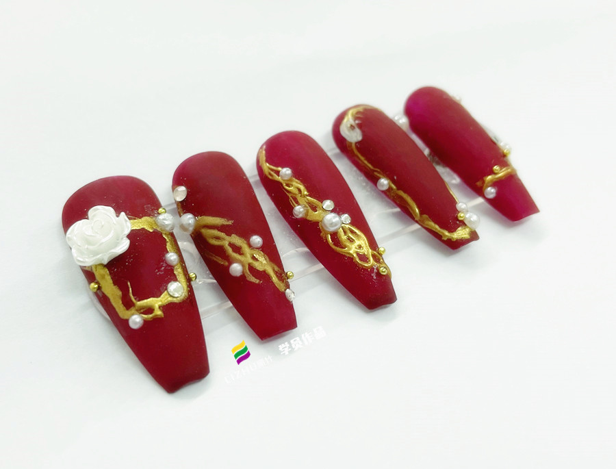 新年紅色美甲，廣西學美甲款式