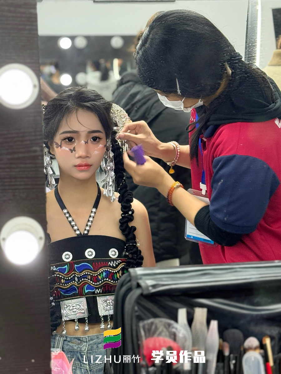 1708591891320699.jpg 孫佳棋_副本.jpg