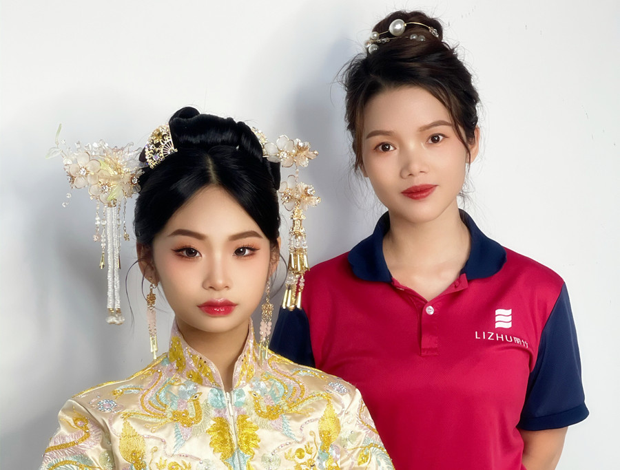 南寧化妝職業(yè)學?；瘖y學習心得