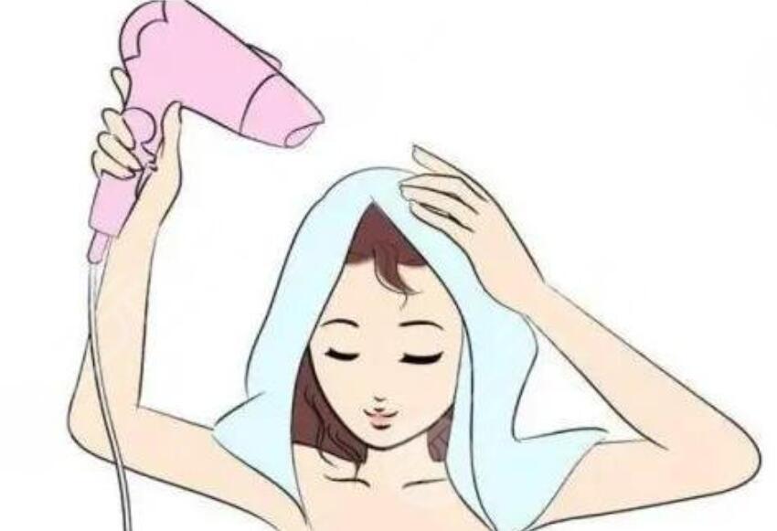 護(hù)發(fā)精油的正確用法，南寧美發(fā)洗頭培訓(xùn)班教學(xué)