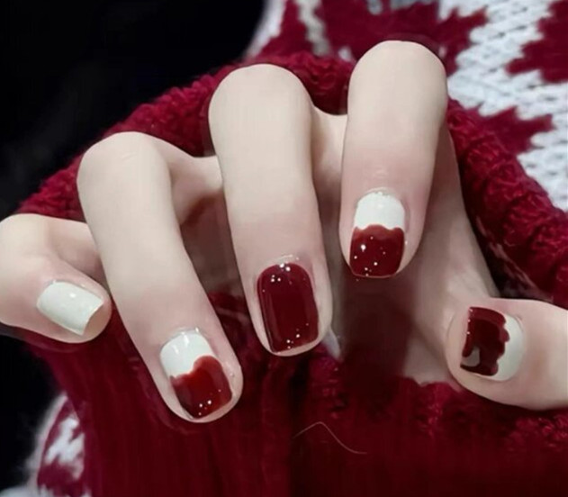 新年紅色美甲，南寧美甲款式造型學(xué)校