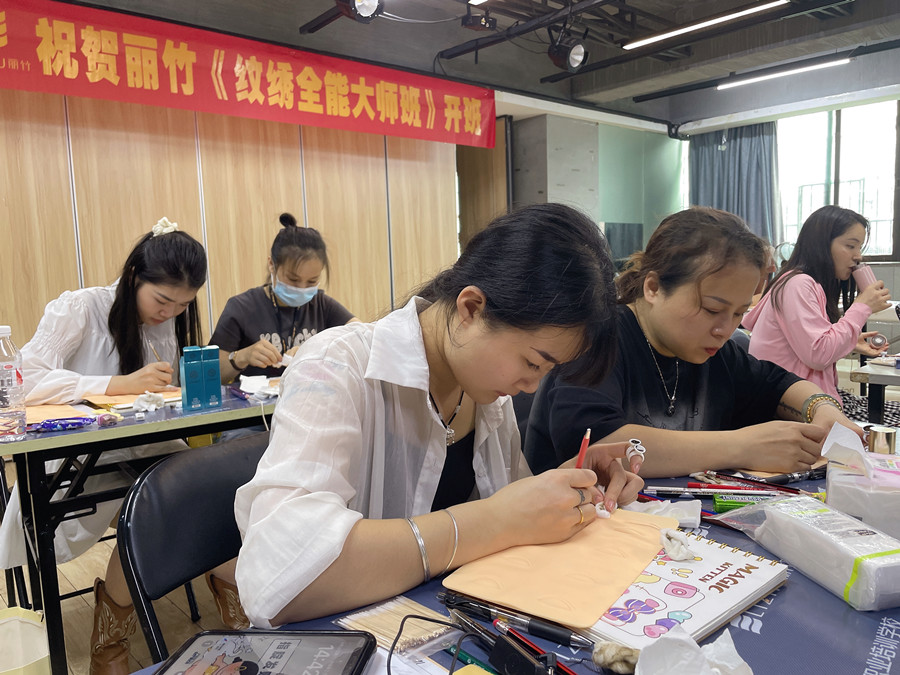 南寧紋繡大師密訓班課堂花絮