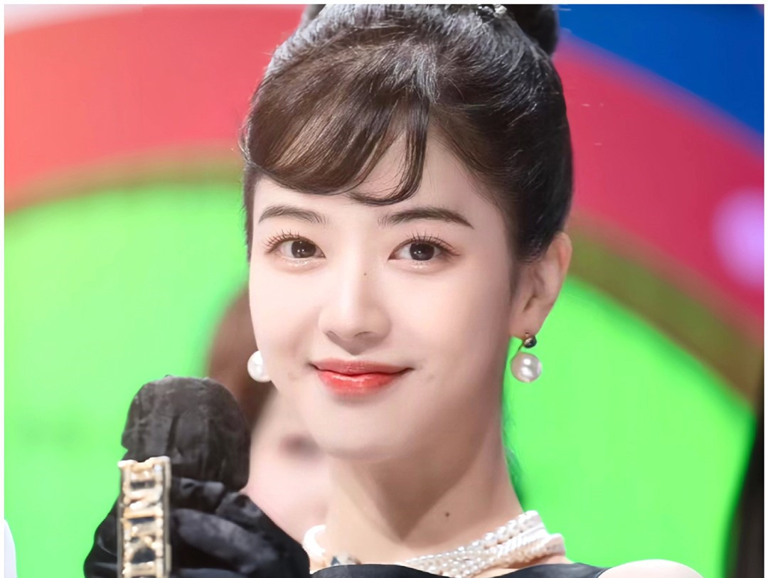 千金貴氣感妝容，南寧彩妝師專業(yè)培訓(xùn)教程