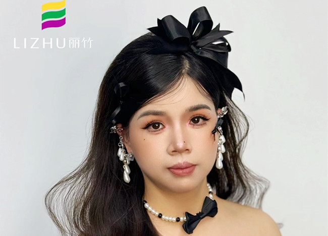 千金披發(fā)造型，學化妝美沒經(jīng)驗作品