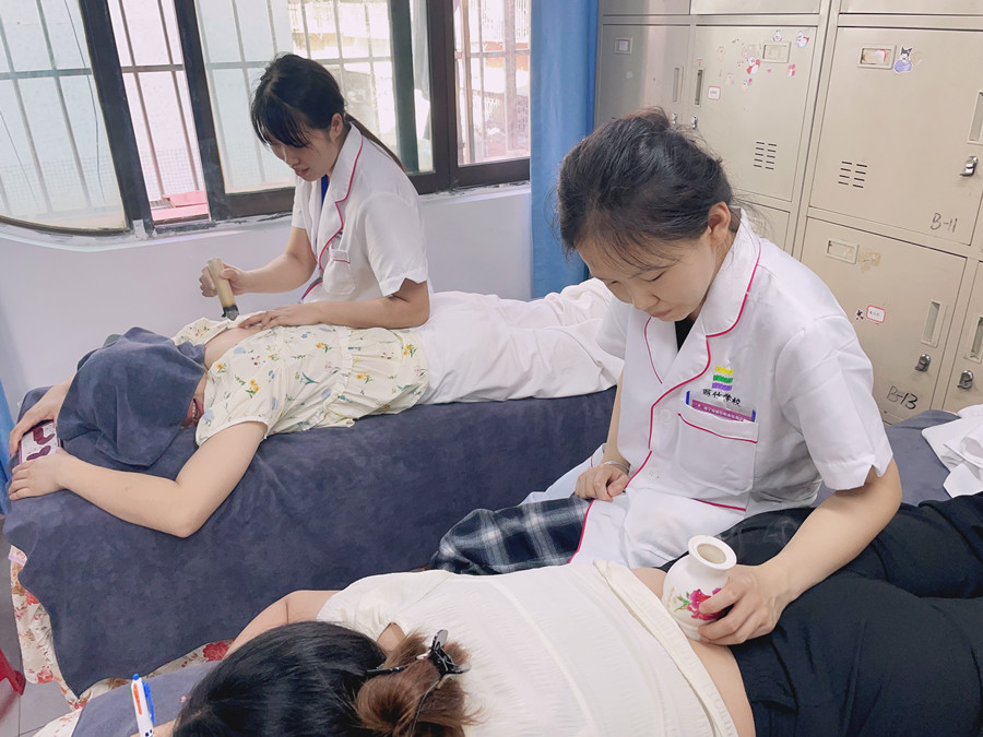 廣西美容美體職業(yè)：三伏天艾灸的好處