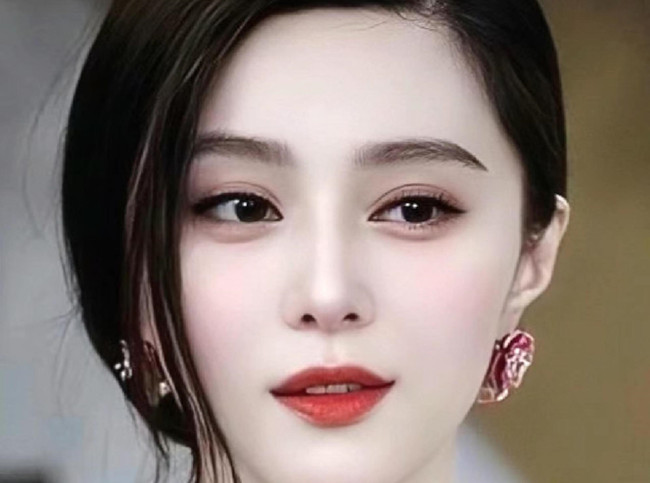 玉面桃花狐貍眼妝容解析，告訴廣西化妝造型哪家有實力？