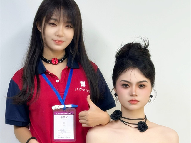 千金禮服造型 | 廣西美妝學(xué)校有哪些？