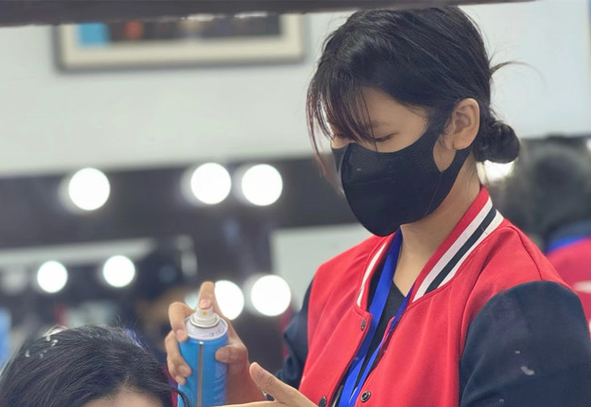 清冷風中式造型，南寧化妝師培訓學員作品